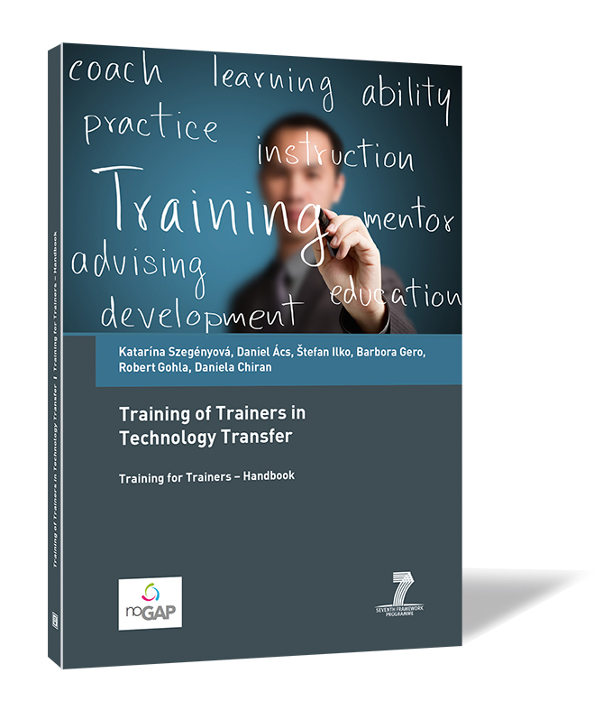 Buchcover von 'Training of Trainers in Technology Transfer' von Katarína Szegényová, Daniel Ács, Štefan Ilko, Barbora Gero, Robert Gohla, Daniela Chiran, mit einer Person, die auf eine Tafel mit Trainingsbegriffen zeigt.